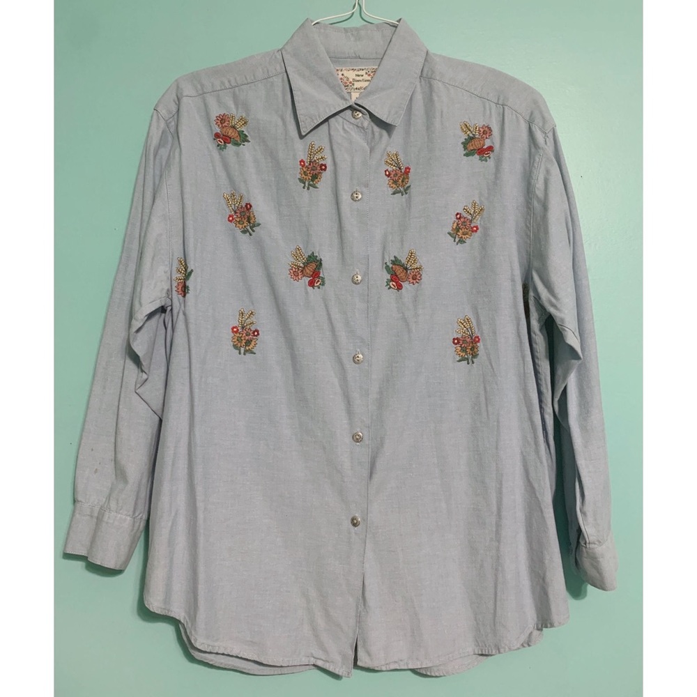 VINTAGE Denim Style Floral Embroidered Button Up
